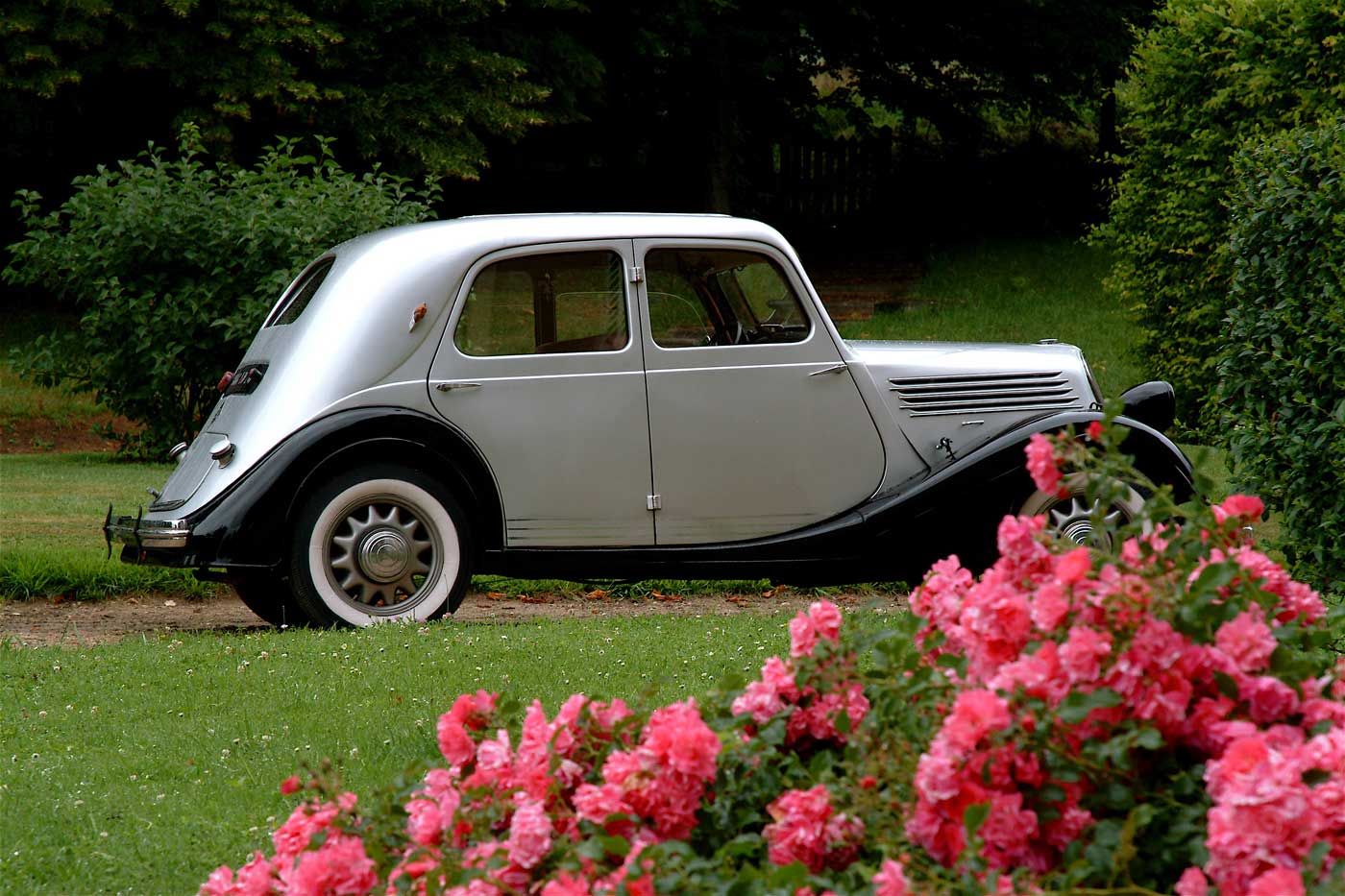 Rallye en voitures anciennes